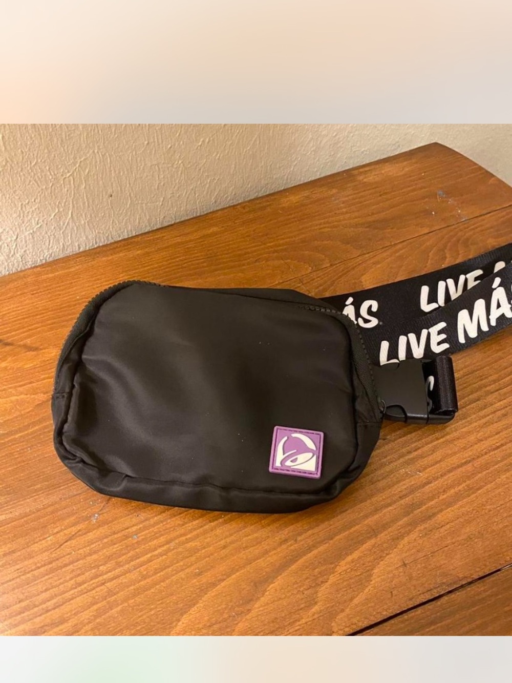 Taco Bell Live Mas Belt Bag With Adjustable Strap
